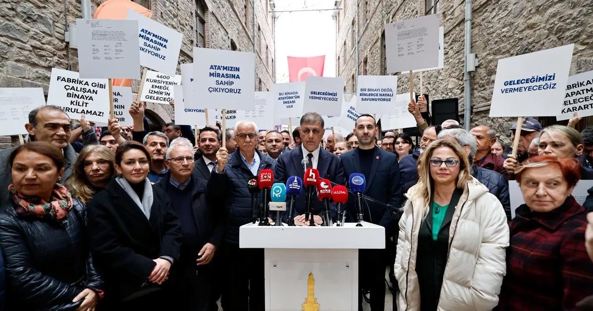 İzmir’de Emanete Sahip Çıkış: Yetkiler, Hukuk ve Halkın Hizmetine Adanmış Bir Mücadele