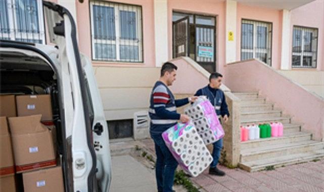 İzmir’de Hijyen Seti Desteğiyle 30 İlçede 547 Okula Sağlıklı Eğitim Ortamı: Hedef 600 Okula Ulaşmanın Gururu