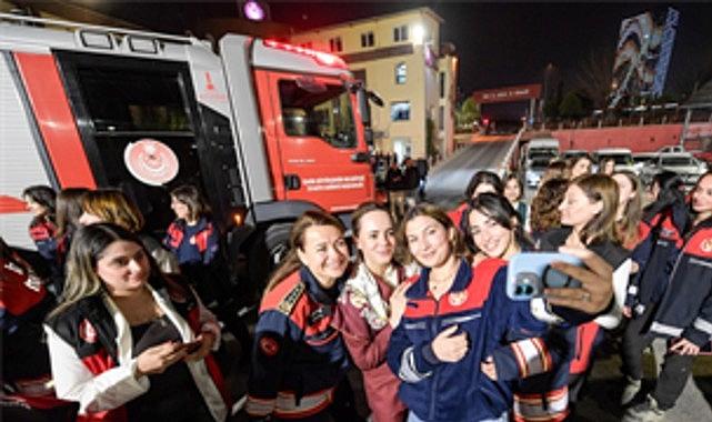 İzmir’in Kadın Kahramanları: İtfaiye ve ESHOT’ta Kadın Gücünün İftarda Buluşması