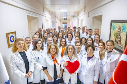 İzmir'in Sağlık Ağı: Evde Bakım, Eğitim ve Yaşlı Bakımında Yeni Dönem