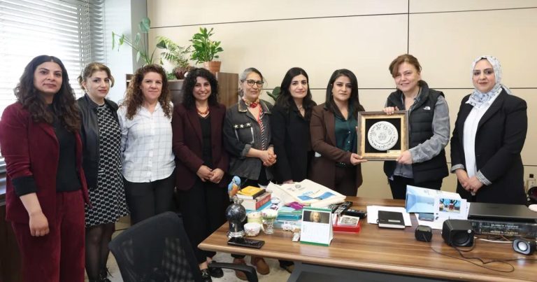 Kadın Emeğinin Gücüyle Şehrin Kalbi: Bursa’da Kooperatifler ve Kent Bostanı Hayalini Gören GABB Heyeti