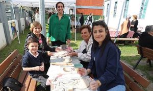 Kadın Enerjisiyle Şehrin Dokusu: Dayanışma ve Üretimin Işığında Seferihisar’ın 8 Mart Yolculuğu