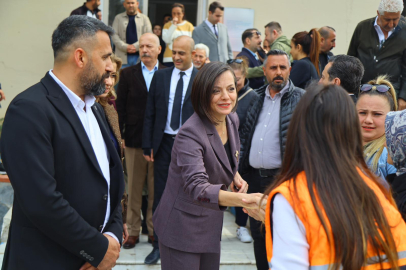 Karabağlar’da Çocuk Oyun Akademileri Ziyaretinde Dayanışma ve Umut Dolu Bayram Mesajı