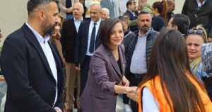 Karabağlar’da Çocuk Oyun Akademileri Ziyaretinde Dayanışma ve Umut Dolu Bayram Mesajı