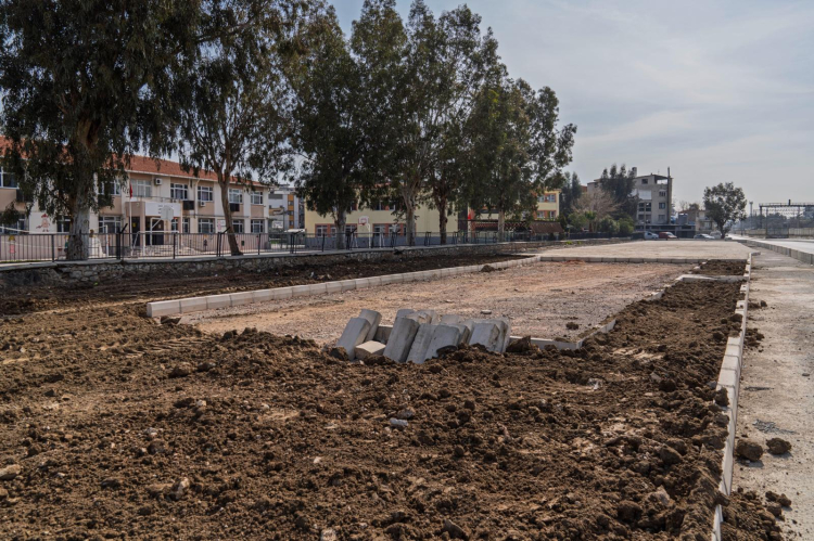 Kullanışlı ve Estetik Bir Alan: Karşıyaka Dedebaşı Mahallesi’ne Yeni Bir Yaşam Alanı