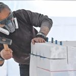 Mermerin Kentle Buluşması: Marble İzmir’de Heykel Çalıştayıyla Şehrin Sokaklarına Taşınan Sanat ve Zaman