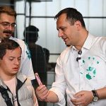 Minik Yüzler, Büyük Doğa Sevgisi: Yangına Karşı Tohum Toplarıyla Can Veren çocuklar