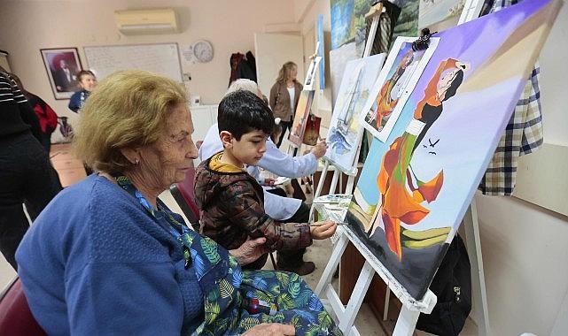 Mutlu Çocukların Neşesiyle Canlanan İleri Yaş Yaşam Merkezi: Yaşlılarla Buluşan Minikler Bayram Sevincini Birlikte Paylaştı