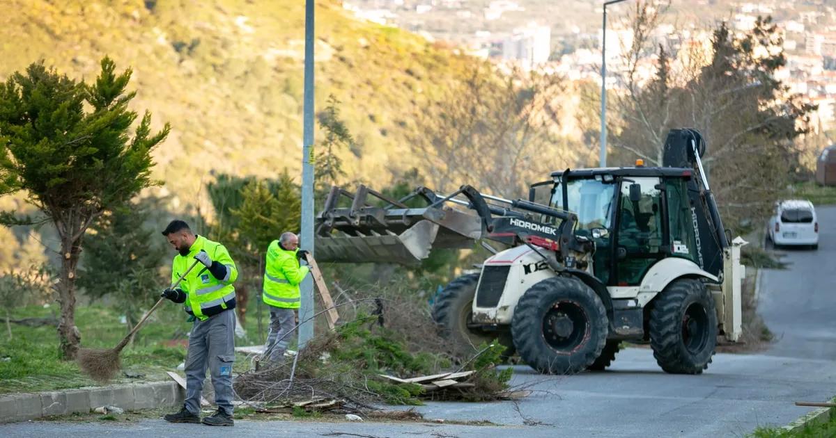 Narlıdere’de Bahar Temizliği: Sokaklardan İbahethanelere Kapsamlı Dönüşüm Hareketi
