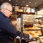 Narlıdere’de Zabıta Denetimleri: Ramazan Sofralarının Güvenliği İçin Sıkı Takip ve Temizlik Vurgusu