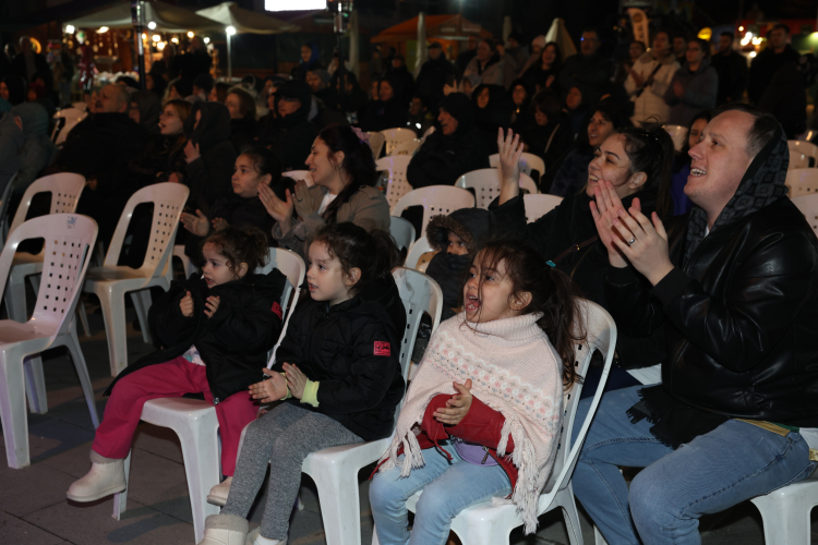 Nilüfer’in Ramazan Cümbüşü: Şenlik, Müzik ve Hatıralarla Dolu Bir Ay