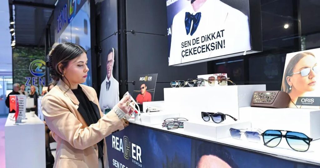 Optik Dünya İzmir Fuarı: Sektörün Öncü Buluşmasıyla Geleceğe Göz Nuru