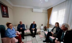 Ramazan Bayramı Dayanışması: Şehit Ailesine Uzun ve Anlamlı Ziyaretle Gösterilen Mücadele ve Dayanışma Işığı