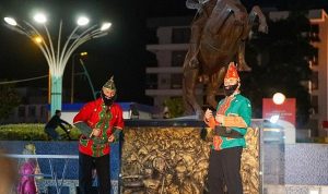 Ramazan Sokakları: Torbalı’da Geleneksel Ramazan Coşkusu Şehrin Merkezinde Yeniden Canlanıyor