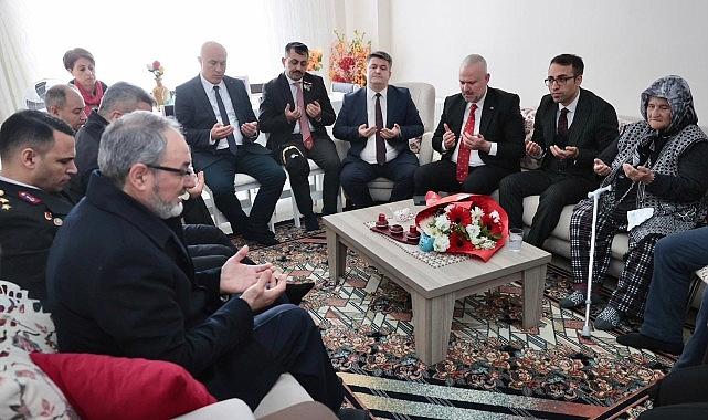 Şehit Ailesinin Gönlüne Dokunan Anma ve Ziyaret Günleri: Menemen’de Aileler için İlk Dakikadan Sonra Anlamlı Anlar