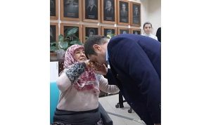 Torbalı’da Samimiyetin Gücü: Cemile Teyze ve Başkan Demir’in İçtenleşen Müsabaka Dolu Dostluğu