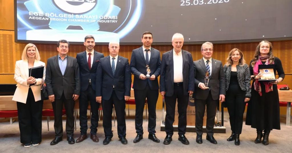 Üniversite–Sanayi İş Birliğinde Zirve: DEÜ ve Vestel Ödüllerle Taçlandı