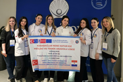 Yiyecek İçecek Hizmetlerinde Genç Yetenekler Dünya Arenasında Altın Işığı Yakaladı