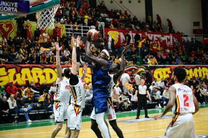 Yolumuza Liderlikte Devam: Zirve İçin Geri Sayımda Çayırova Belediyesi Etkileyici Zaferle Yoluna Güç Kattı