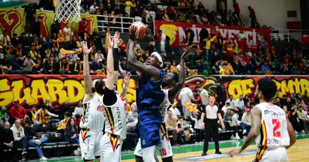 Yolumuza Liderlikte Devam: Zirve İçin Geri Sayımda Çayırova Belediyesi Etkileyici Zaferle Yoluna Güç Kattı