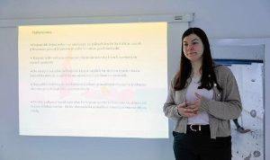 Bağımlılıkla Mücadelede Ebeveynlere Özel Seminer Yol Haritası: Konak Belediyesi’nin Psikososyal Destek Programı Engelsiz Elde