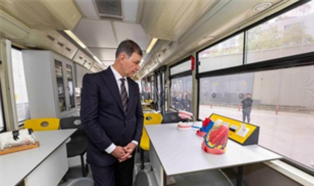 Bilimin Rüzgârıyla Adıyaman’a Doğan Umut Otobüsü: Laboratuvarlar, Hayal Kurtarıcılar ve Büyüyen Yetkinlikler