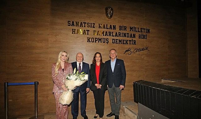 Bir Şehrin Ruhu: Cazın Esintisiyle Köprüleri Ören Karşıyaka’nın Işıklı Gecesi