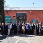 Bir Tuvalde Büyüyen Nesiller: Dayanışmanın Renklerle Dokunduğu Bir Sergi Yolculuğu