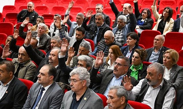 Bornova Muhtarlar Derneği’nin 7. Seçimli Olağan Genel Kurulu: Birlikte Hizmete Yolculukta Yeni Dönem Başladı