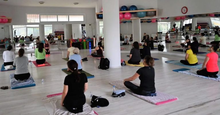 Bornova’da Kadınlar İçin Hayata Dokunan Spor ve Zihinsel Gelişim Kursları