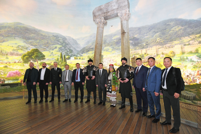 Bursa’nın Fetih Hikâyesi 700 Yıllık Anılarla Yeniden Söğütleniyor: Tablo-Canlandırma Sergisi ve Etkinlikler