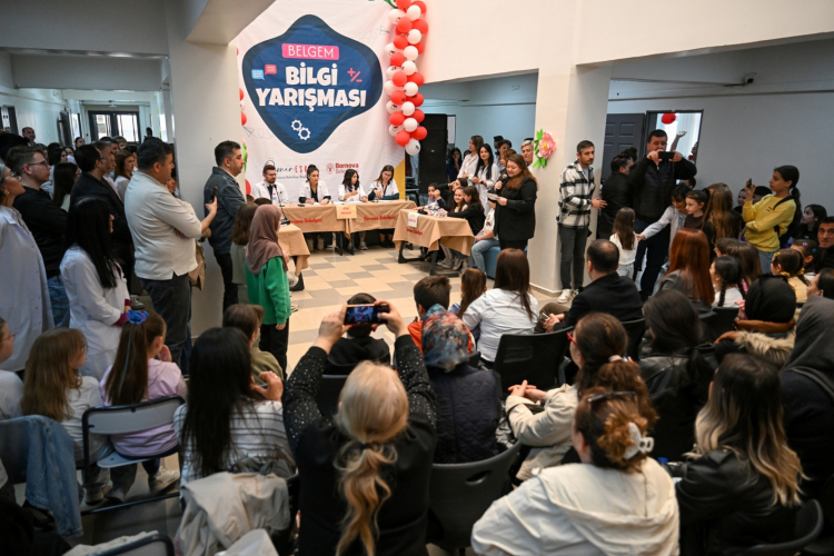 Çamdibi’nden Genç Zihin Gücü: Bilgi Jetleri ile Zihin Şimşekleri Yarışması Büyük Başarıya İmza Attı