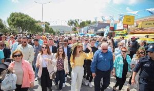 Çeşme’nin Altın Sezonu: Uluslararası Alaçatı Ot Festivali Ekonomik Canlılığı Zirveye Taşıyor