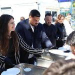 Çeşme’nin Okullarında Sosyal Alan Atağı: 28 Okula 90 Piknik Masası ve 180 Bankla Yeni Nesil Buluşma Noktaları