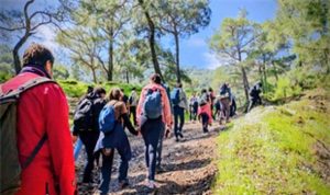 Çevreyle Büyüyen Adımlar: Kavacık’tan Dağların Kalbine Uzanan 11 Kilometrelik Dayanışma Yürüyüşü
