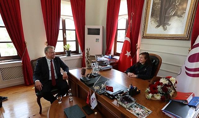 Çocukların Gözünden Urla: Genç Başkanlar Şehrin Geleceğini Çağırıyor ve Herkes İçin Umut Dolarıyor