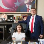 Çocukların Yarınlarına Düğüm Olduğu Gün: Cumhuriyetin Neşesiyle Yükselen Torbalı Saatleri