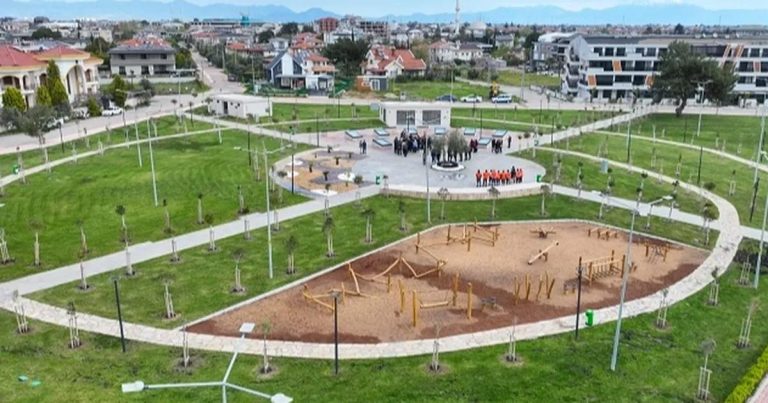 Döşemealtı Parkı: Cittaslow Ruhuyle Şehir Yaşamını Yeniden Tasarlayan Göz Alıcı Adım