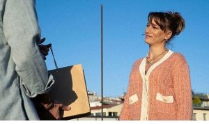 Efendinin Işığı: Ekranda Yükselen Sınırları Aşan Bir Yolculuk