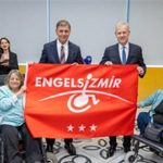Engelsiz İzmir’in Kırmızı Bayrağı: Şehrin Erişilebilirlik Yolculuğu ve Kurumlararası Dayanışma