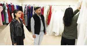 Gelinlik ve Damatlık Dayanışmasıyla Yeni Başlangıçlar: Bayraklı’da Evlilik Yolculuğuna Ücretsiz Destek