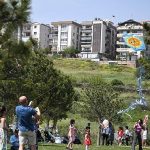 Gökyüzünü Renklerle Ören Şenlik: Uçurtmalarla Dolu Bir 23 Nisan Hikayesi
