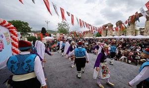 Güçlenen Nesiller: Çocuk Bayramı’nda Sokak Oyunlarının Özgürleşen Ruhu