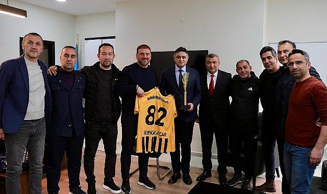 Gurur Dolu Anlar: Aliağa Masterler Ege Bölgesi Finallerine Yolculukta Şampiyonluğa Doğru