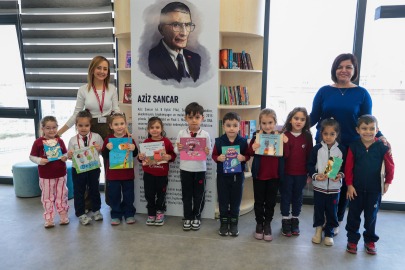 İzmir Aliağa’da Kütüphane Haftası coşkusu: Öğrenciler yeni deneyimlerle kitaplarla buluştu
