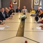 İzmir Demokrasi Üniversitesi’nde Uzundere Vizyonu ve Yapay Zeka Yolculuğu: Eğitimde Yeni Dönem Başlıyor