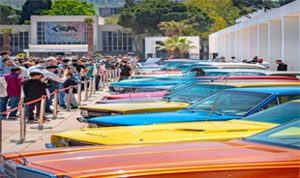 İzmir Klasik Otomobil Sergisi ve İzKİTAP: Zaman Yolculuğu Yeni Nesil Bir Deneyim