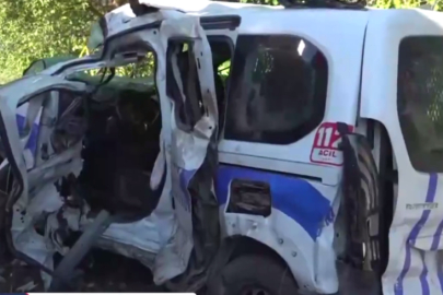 İzmir'de Zincirleme Kaza Faciası: 3 Ölü, 2 Yaralı ve Geniş Operasyon