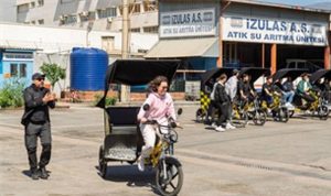 İzmir’in Bisikletle Geleceği: Bisicab ile Şehrin Ulaşımında Devrim ve Genç İstihdamı