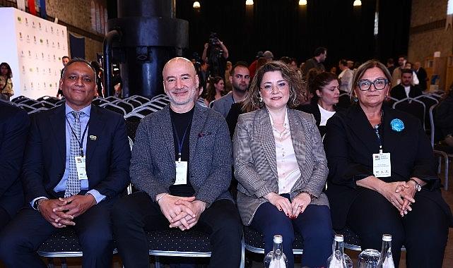 İzmir’in İklim Direnci İçin Büyük Adım: Mahallelerimizde Dayanışma, Üretkenlik ve Sürdürülebilirlik Bir Araya Geliyor